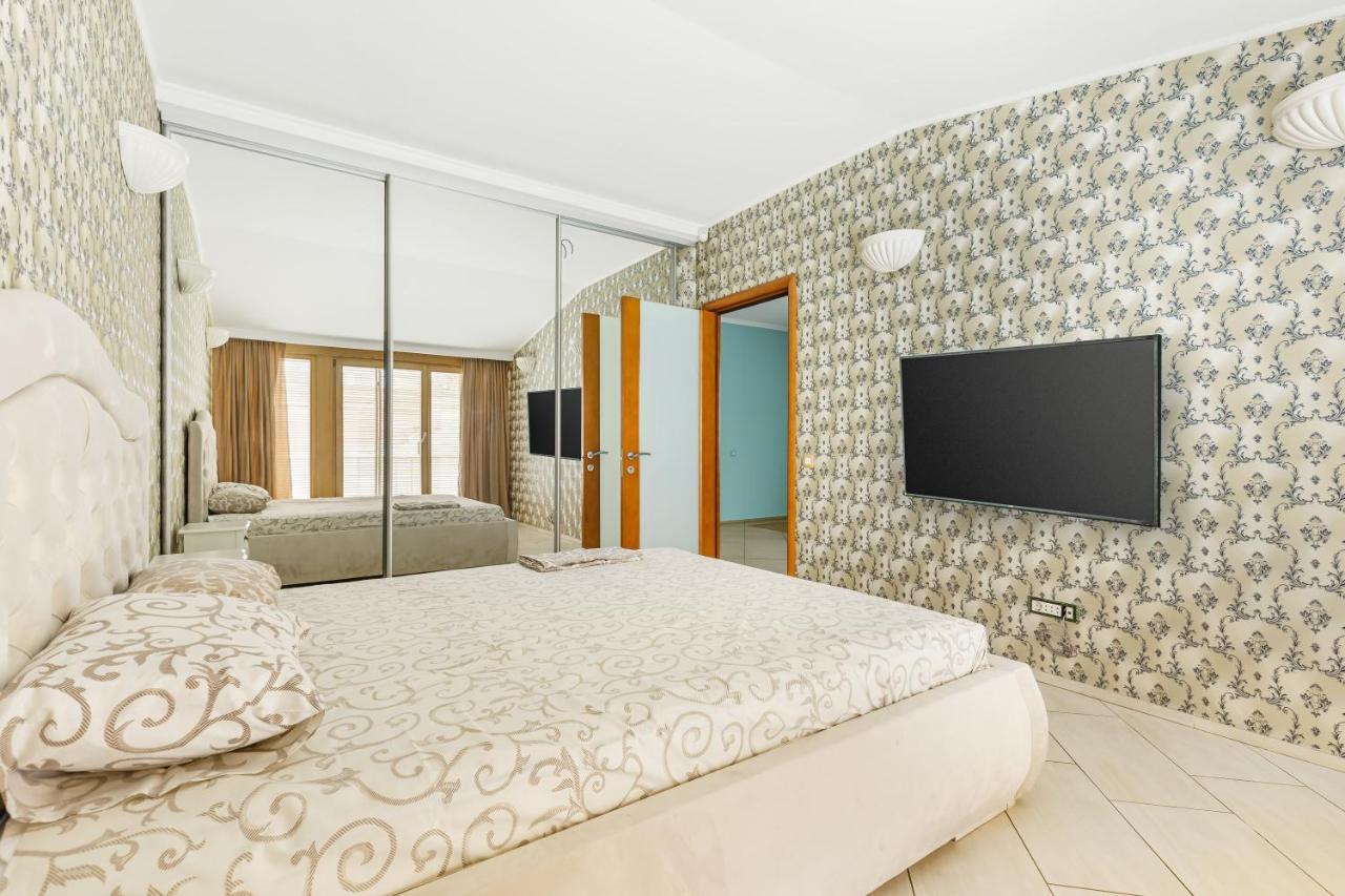 Apartment Deribasivska Cozy 4-room