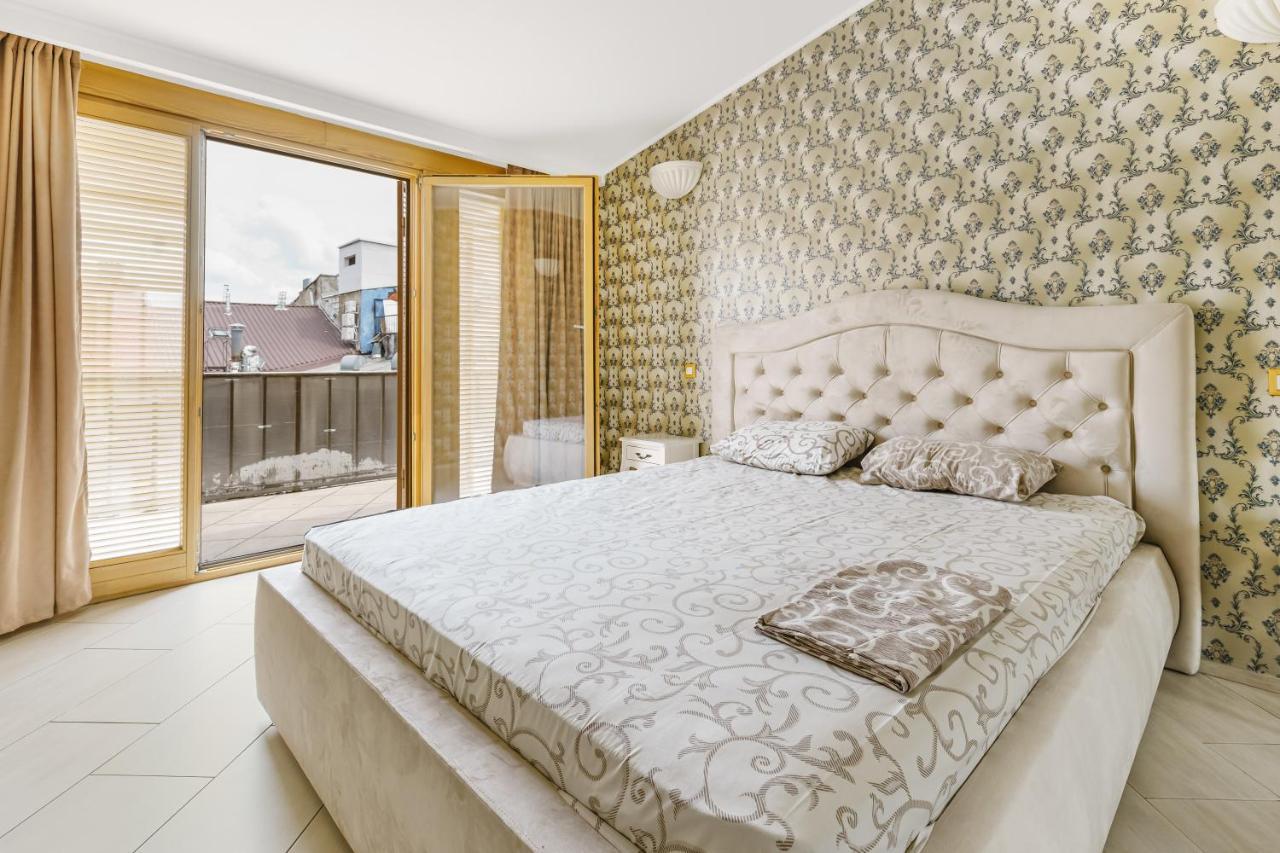 公寓 Deribasivska Cozy 4-room
